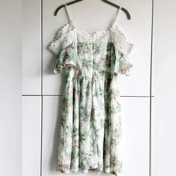 Disney Princess Tiana Dress Green Princess and Frog Halloween Cosplay - Picture 8 of 11